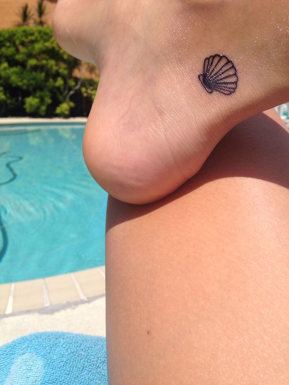 Cute Meaningfull Small foot Tattoos for Women