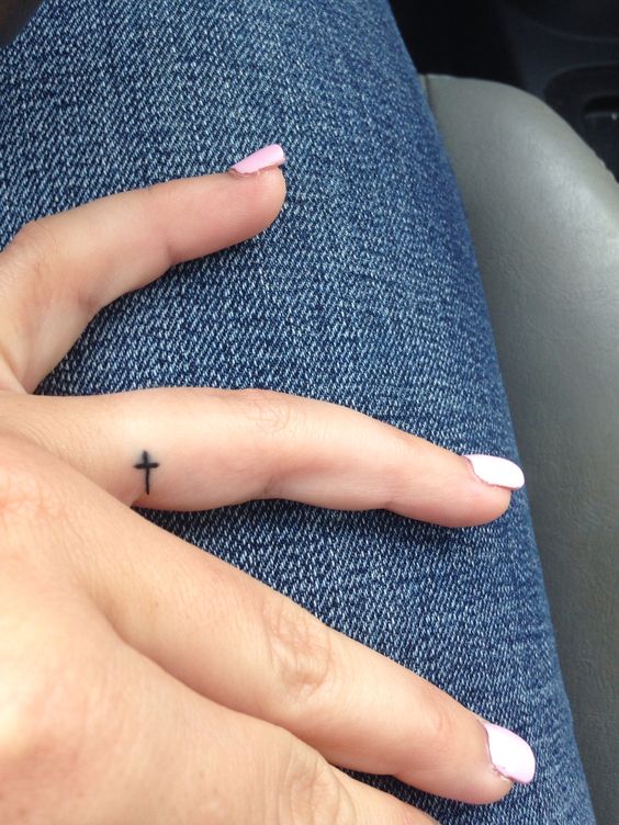 The Best Small Tattoos Youll Want to Copy From Celebrities  Glamour