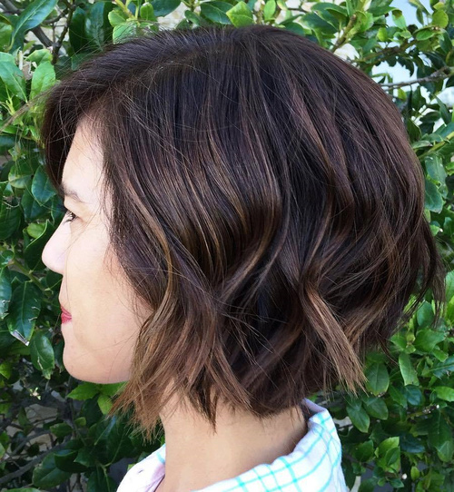 6 Short Hairstyles for Thick Hair That Are So Flattering | Who What Wear