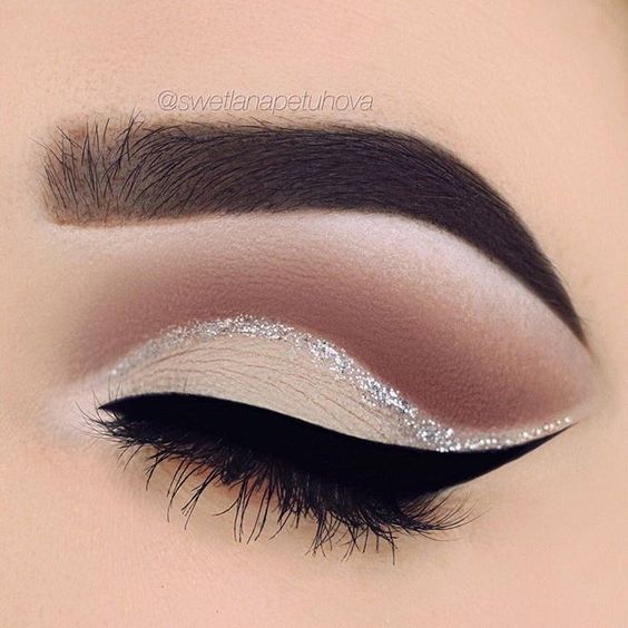 Top 10 Best Glitter Makeup Products & 20 Awsome Glitter Makeup Ideas