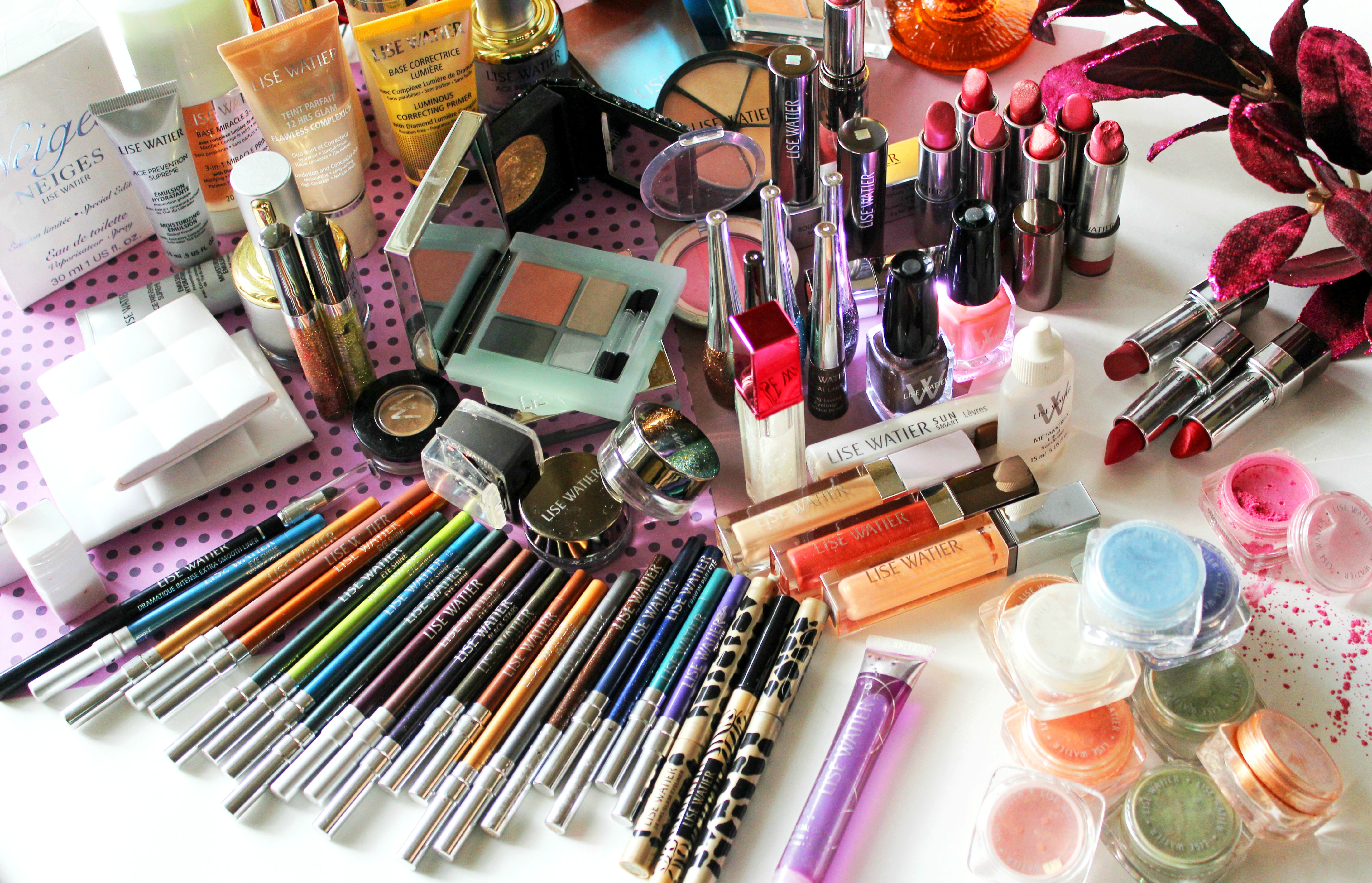 Tips voor het maken van een make-up collectie op een Budget