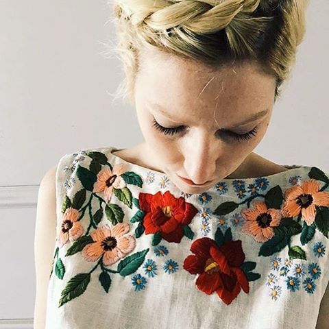 16 Trendy Embroidered Items of Clothing - Embroidery Design Ideas