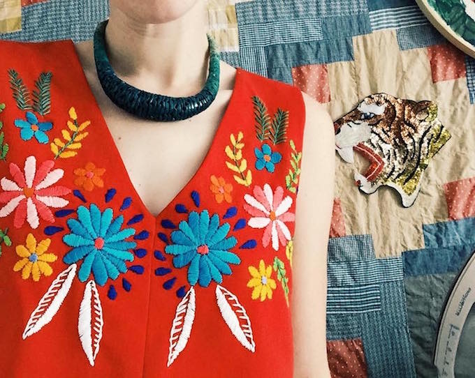 16 Trendy Embroidered Items of Clothing - Embroidery Design Ideas