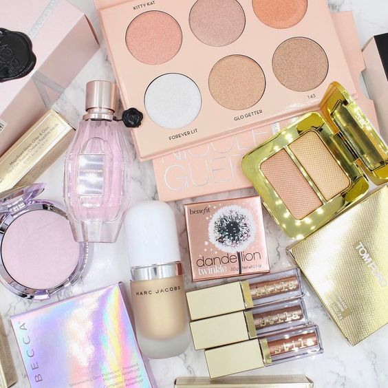 7 Tips for Spring Cleaning Your Beauty Collection
