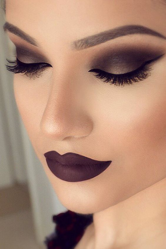 dark lipstick makeup looks
