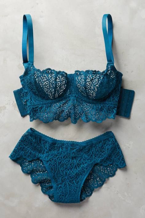10 Types of Bras Every Woman Should Own