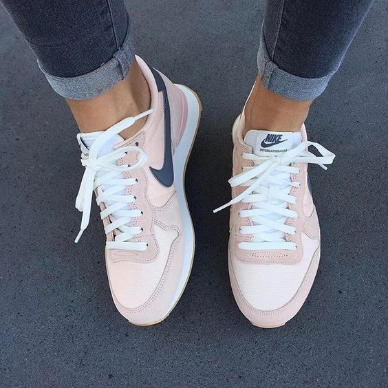 10 Statement Sneakers for your Summer Wardrobe