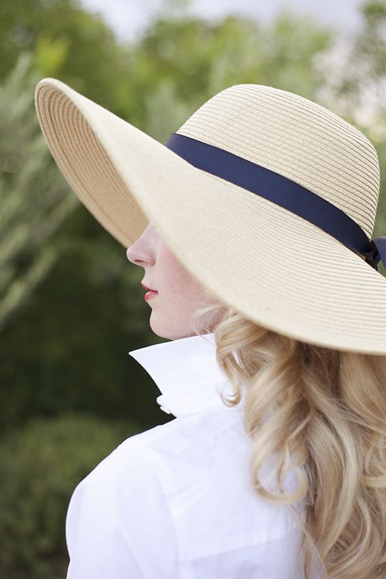 12 Ways To Accessorize Any Outfit