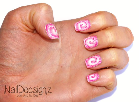 13 Fun Tie Dye Manicures For Free Spirits 13 Fun Tie Dye Manicures For Free Spirits