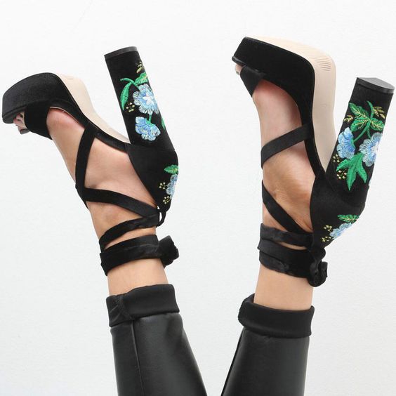 How to Wear Chunky Heels