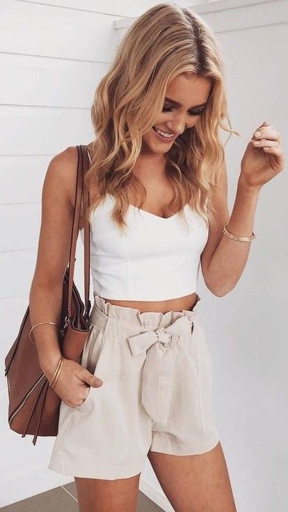 How to Wear High-Waisted Shorts