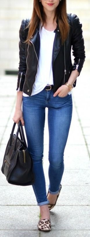 How to Wear Skinny Jeans With Flats
