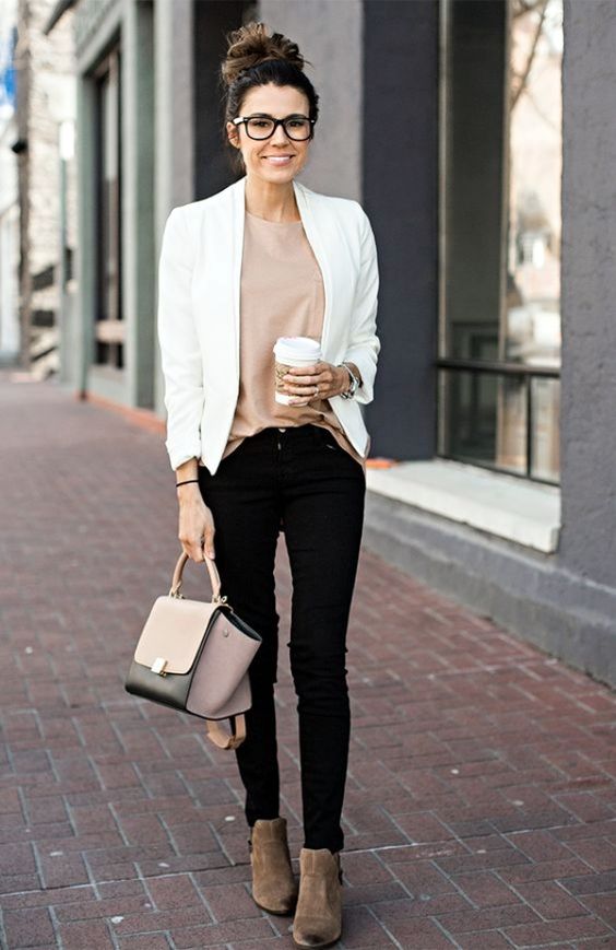 What to Wear (and What Not to Wear) to a Job Interview  