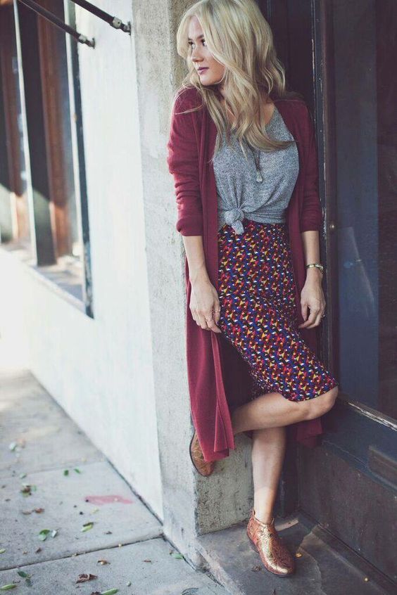 How to Wear a Basic Tee