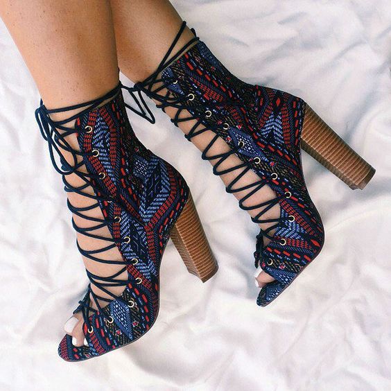 How to Wear Chunky Heels