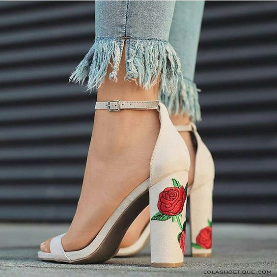 How to Wear Chunky Heels