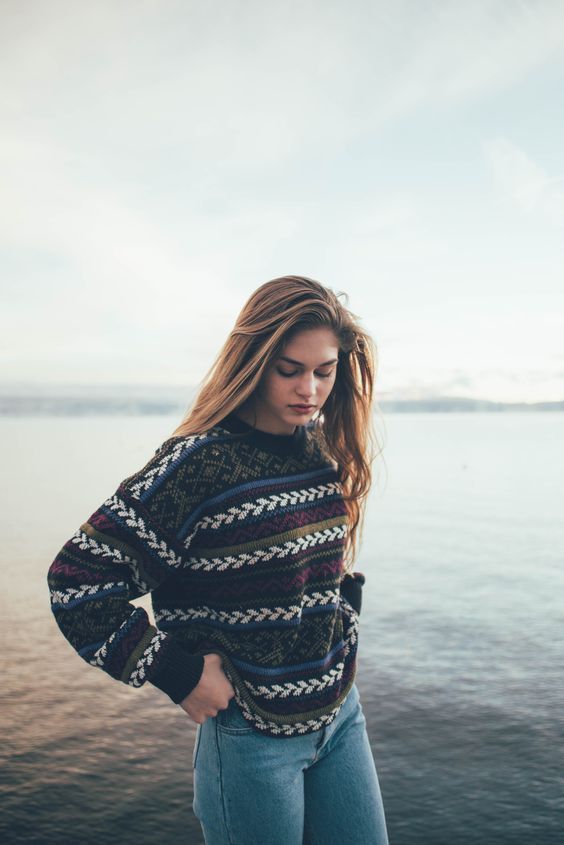 How to Wear Your Boyfriend’s Clothes
