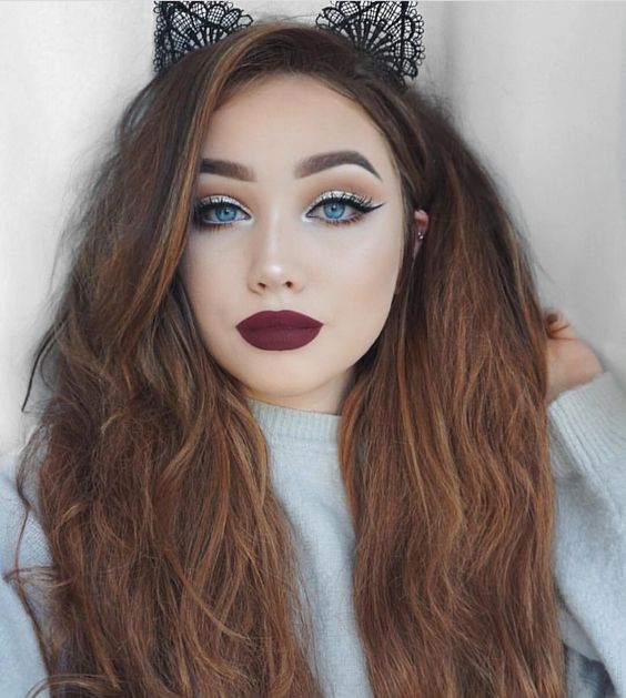 11 Ways to Pull off Dark Lipstick