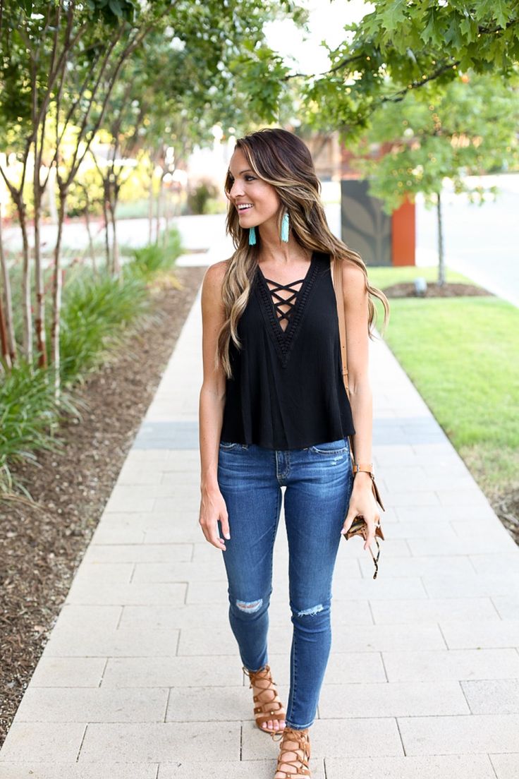 25 Flirty Outfits To Wear for Spring 2018 - Outfit Ideas for Women