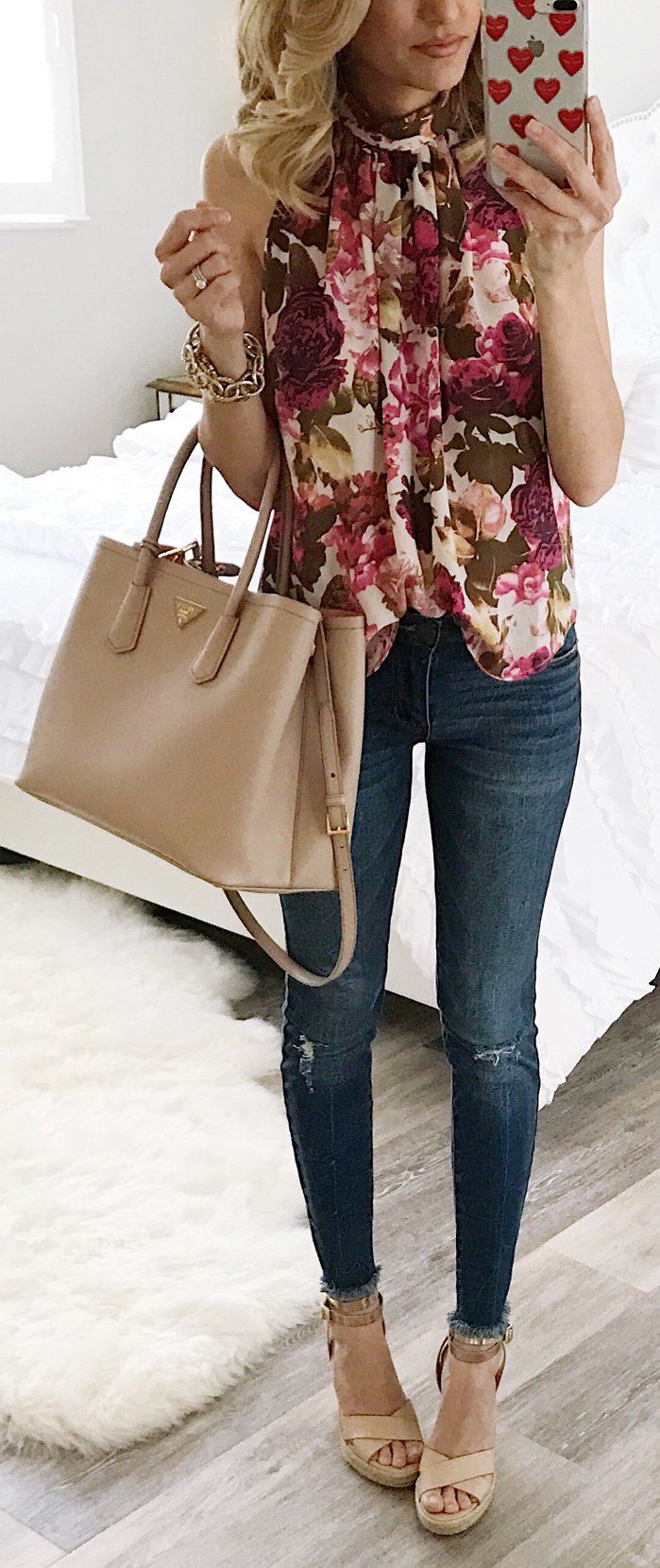 25 Flirty Outfits To Wear for Spring 2018 - Outfit Ideas for Women