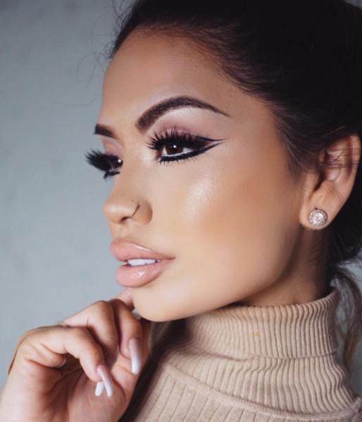 20 Glamorous Eye Makeup Looks - Hottest Makeup Trends