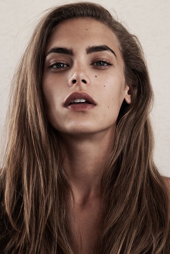How to Create Natural-Looking Brows