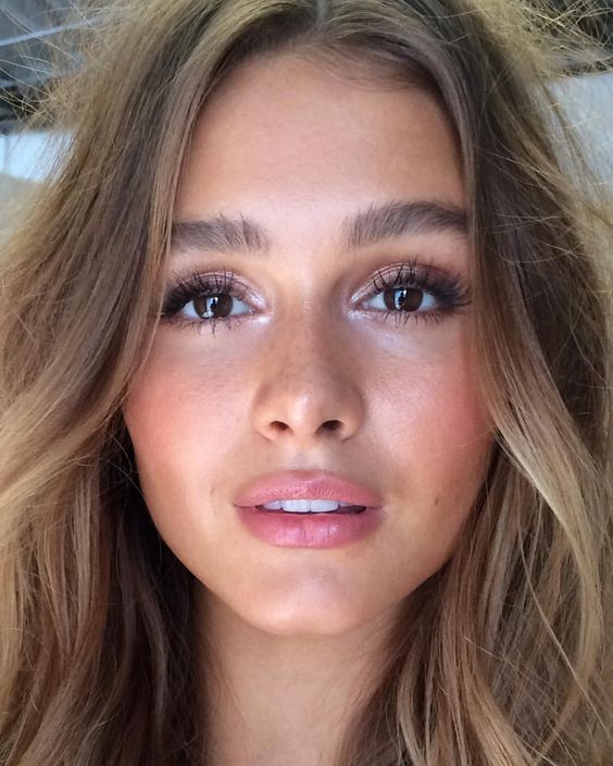 7 Highlighting Guidelines for the Perfect Glow