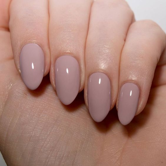 Floss Gloss Palazzo Pleasures - such a pretty modern blush nude nail varnish.