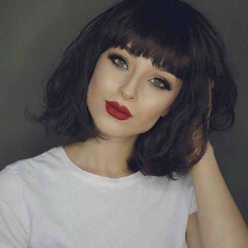 Imagem de girl #BangsHairstylesCurly