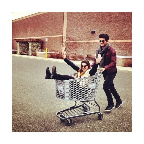 Believe ❤ liked on Polyvore featuring couples, instagram, backgrounds, pics and casais