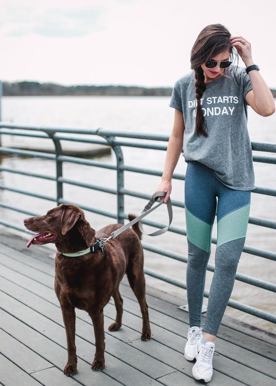 Outdoor Voices leggings, diet starts monday tee, cute workout outfit ideas, spring activewear, onzie mesh leggings and crop top, pretty in the pines blog