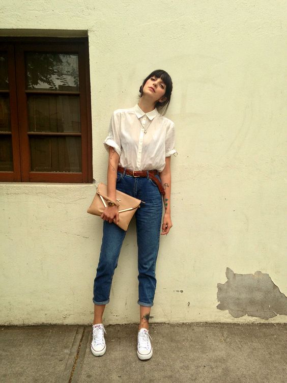 25 Ways to Make Mom Jeans Look Modern | StyleCaster