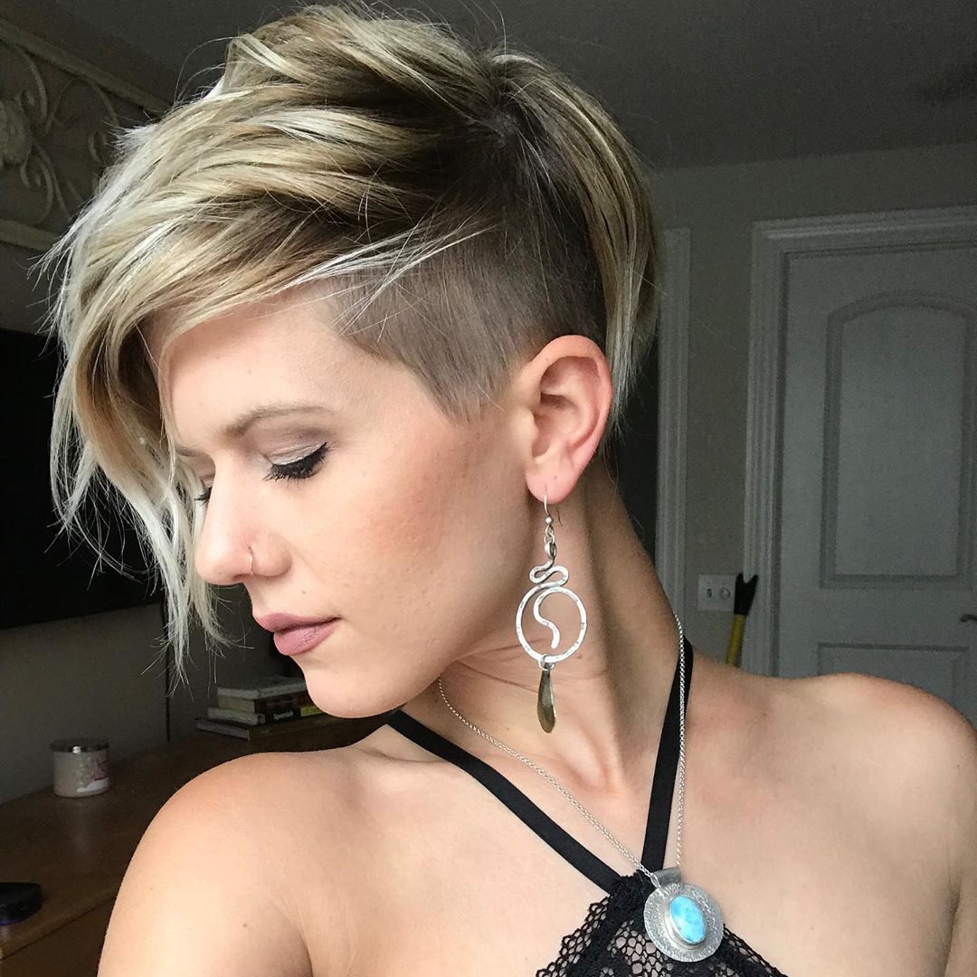 30 Edgy Short Hairstyles for Women To Be The Trendsetter  Hairdo Hairstyle