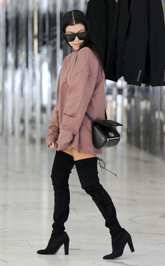 Kourtney Kardashian from The Big Picture: Today's Hot Pics | E! Online