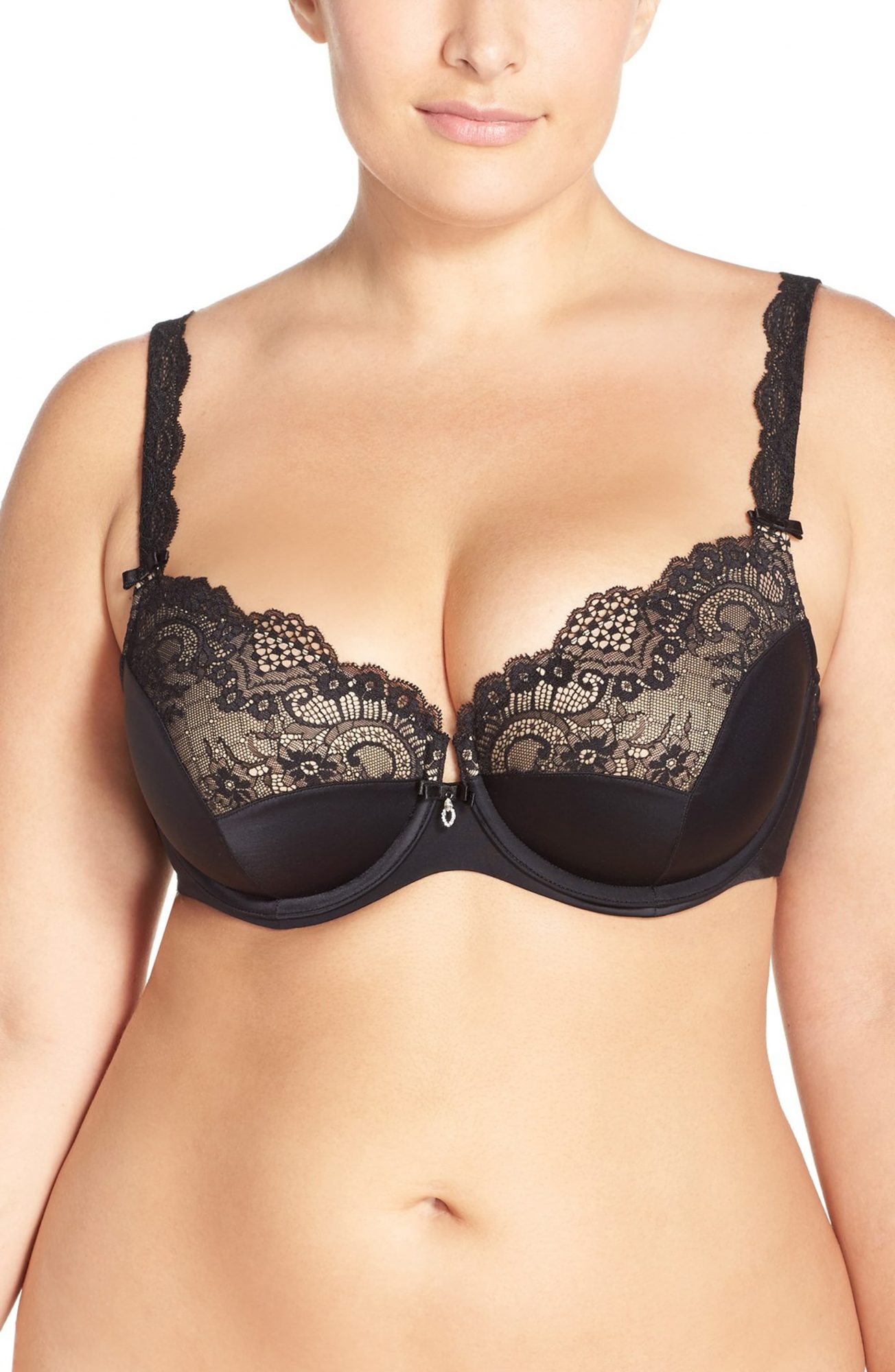 Plus-Size Lingerie - Embed