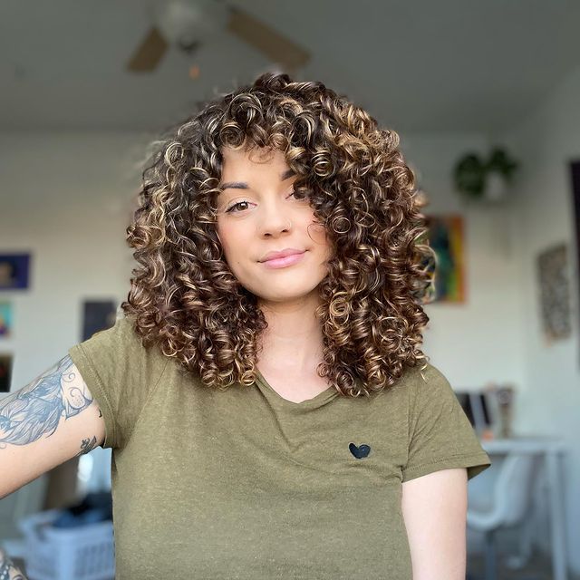 How to Get Thick & Healthy Looking Hair