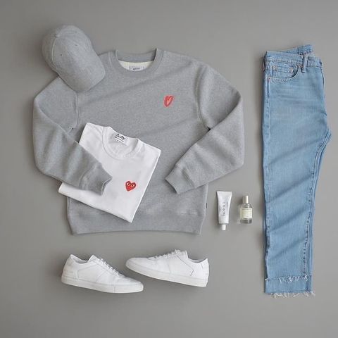 How to Wear White Sneakers: Styling Tips & Outfit Ideas (Feamle)