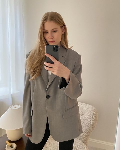 What to Wear with a Blazer - Female Fashion Right Now!