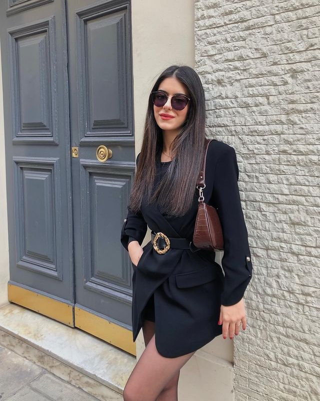 What to Wear with a Blazer - Female Fashion Right Now!