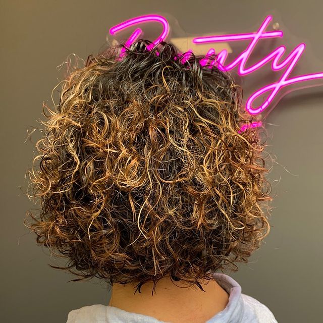 3 Things You Should Know Before You Get a Perm