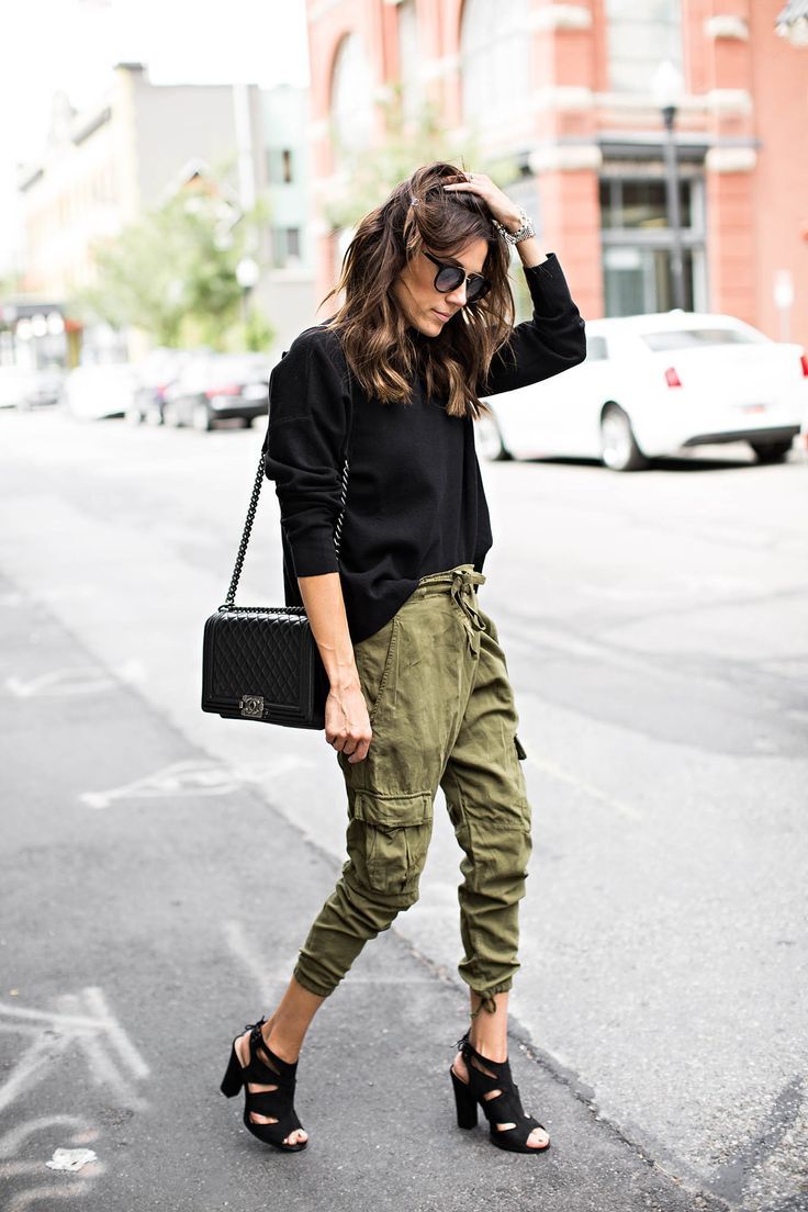 How to Style Cargo Pants - Women's Cargo Pant Outfit Ideas