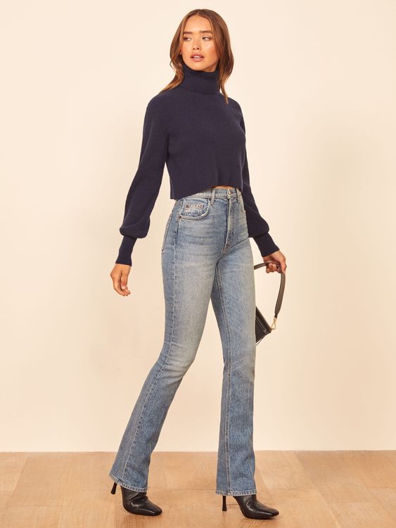 how to style bootcut jeans herstylecode How to Style Bootcut Jeans: 20 Bootcut Jeans Outfit Ideas for Women