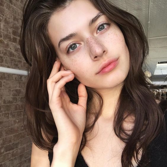 How to Look Without Makeup Her Style Code