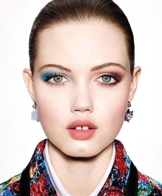 How to Pull Off Mismatched Eye Makeup How to Pull Off Mismatched Eye Makeup