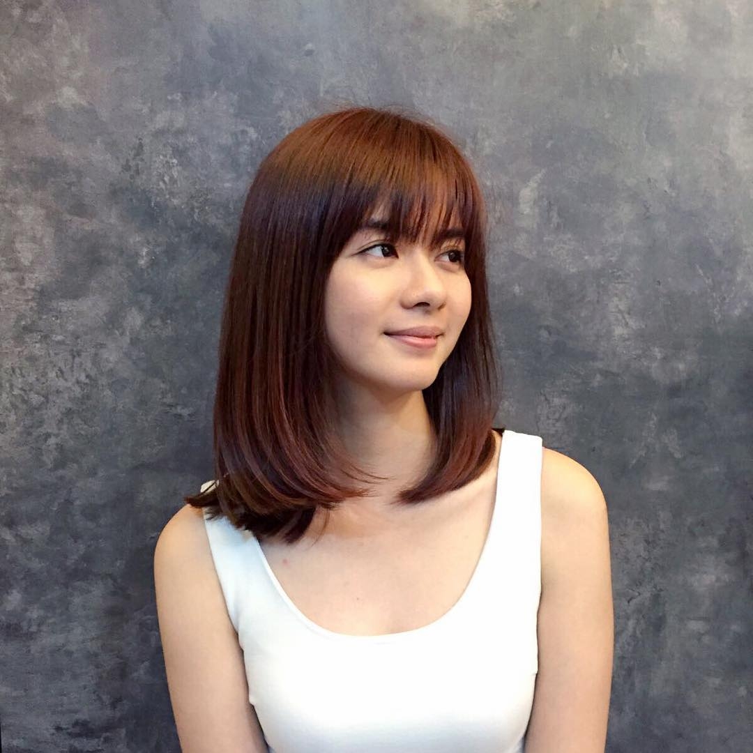 haircuts for medium hair with bangs Bangs angled - Sehat Bugar dan Ceria