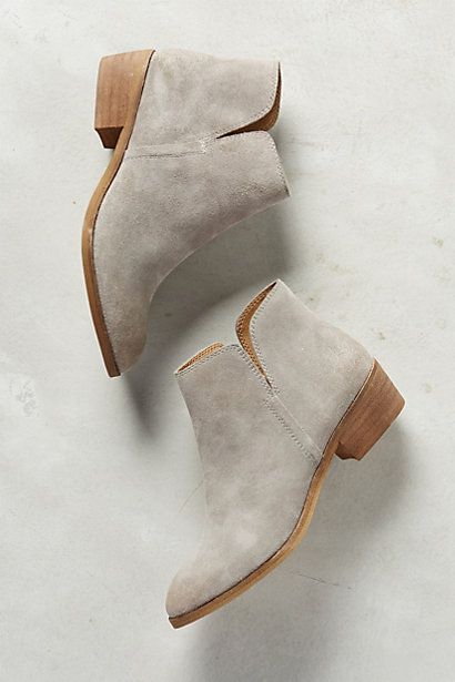 7 Tips to Rock Ankle Boots 7 Tips to Rock Ankle Boots