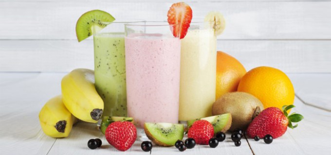 fruit smoothie How to Choose Your Pre Workout Snacks