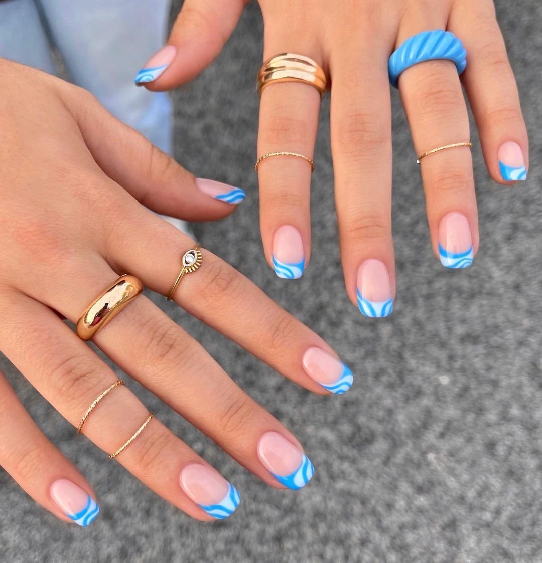 cute blue white nails for summer