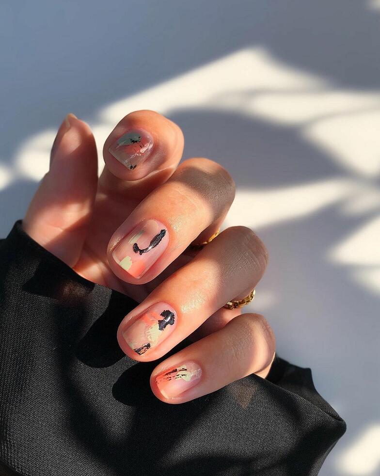 Short Gel Nail Inspo