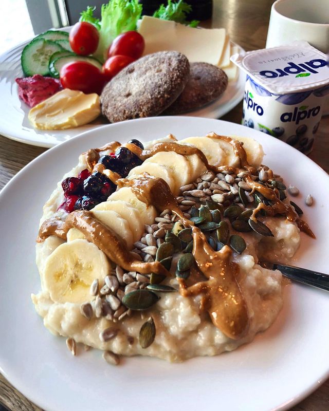 Quick Easy Breakfasts You Will Be Excited to Wake Up For Her Style Code